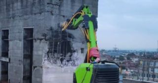 Демонтаж бетонных блоков Ейск, цена от 2930 руб.
