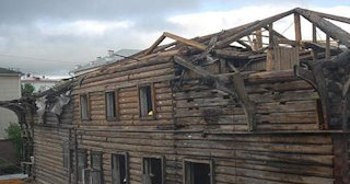 Демонтаж деревянных конструкций в Ейске - расценки от 1028 рублей - Сварной-Еск